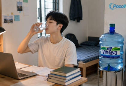 Giao nước bình vòi 20L tận phòng trọ, sinh viên khu vực làng đại học Thủ Đức